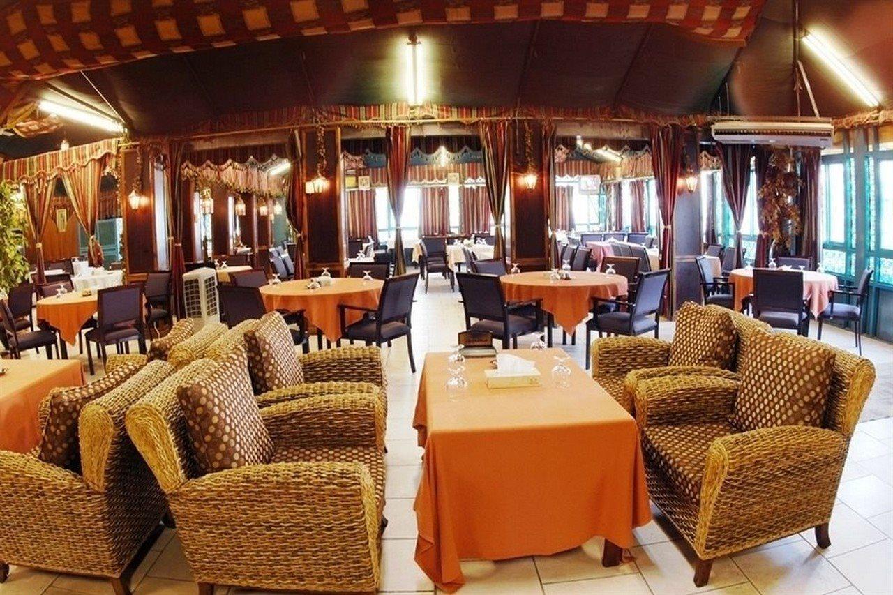 Al Bustan Hotel Doha Eksteriør bilde