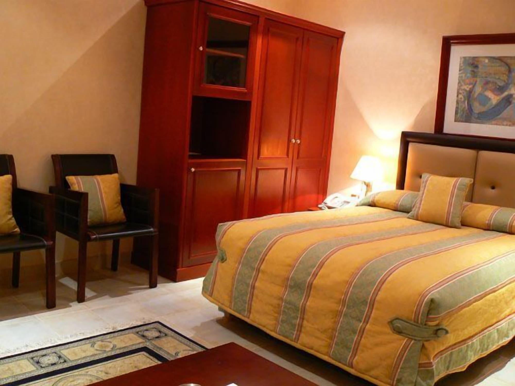 Al Bustan Hotel Doha Eksteriør bilde